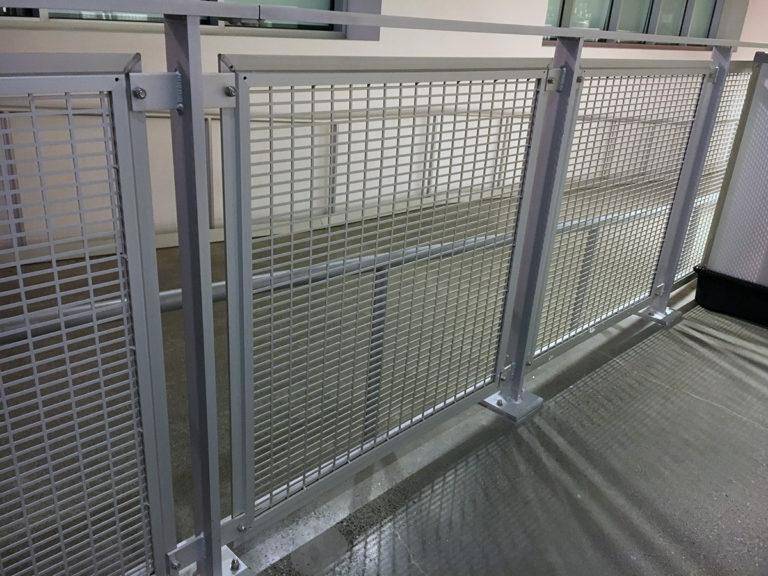 PERFORTAED METAL RECTANGULAR