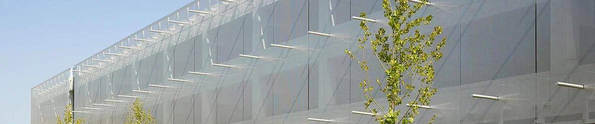 Architectural-Mesh-Parking-Garage-Facade