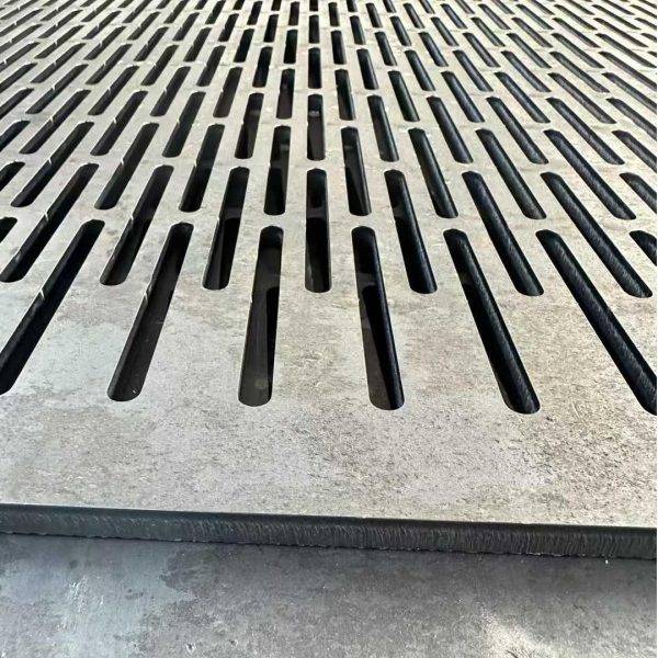slotted hole perforated metal (2)