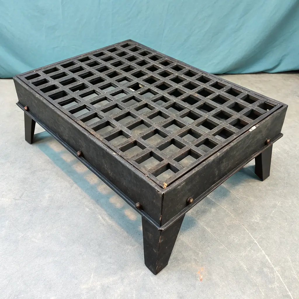Heavy-Duty Metal Grate