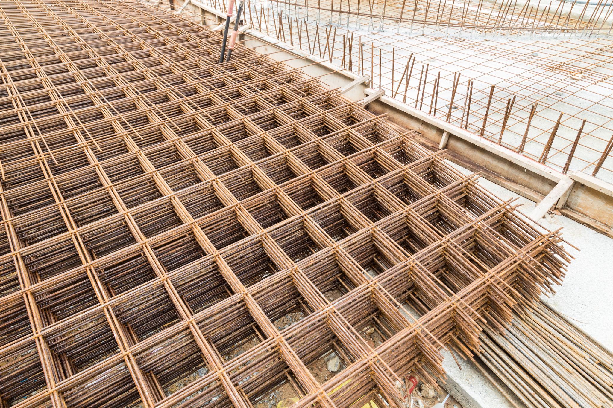 Concrete metal mesh reinforcement at construction site