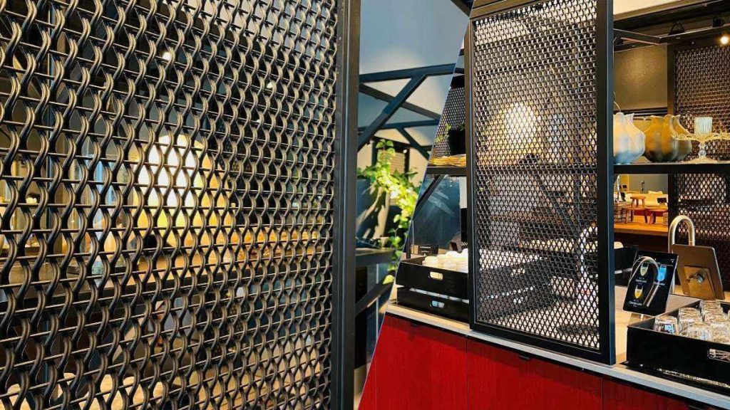 Interior Architectural Wire Mesh(1)