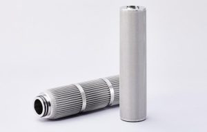 Stainless steel wire mesh used in an industrial filtration system