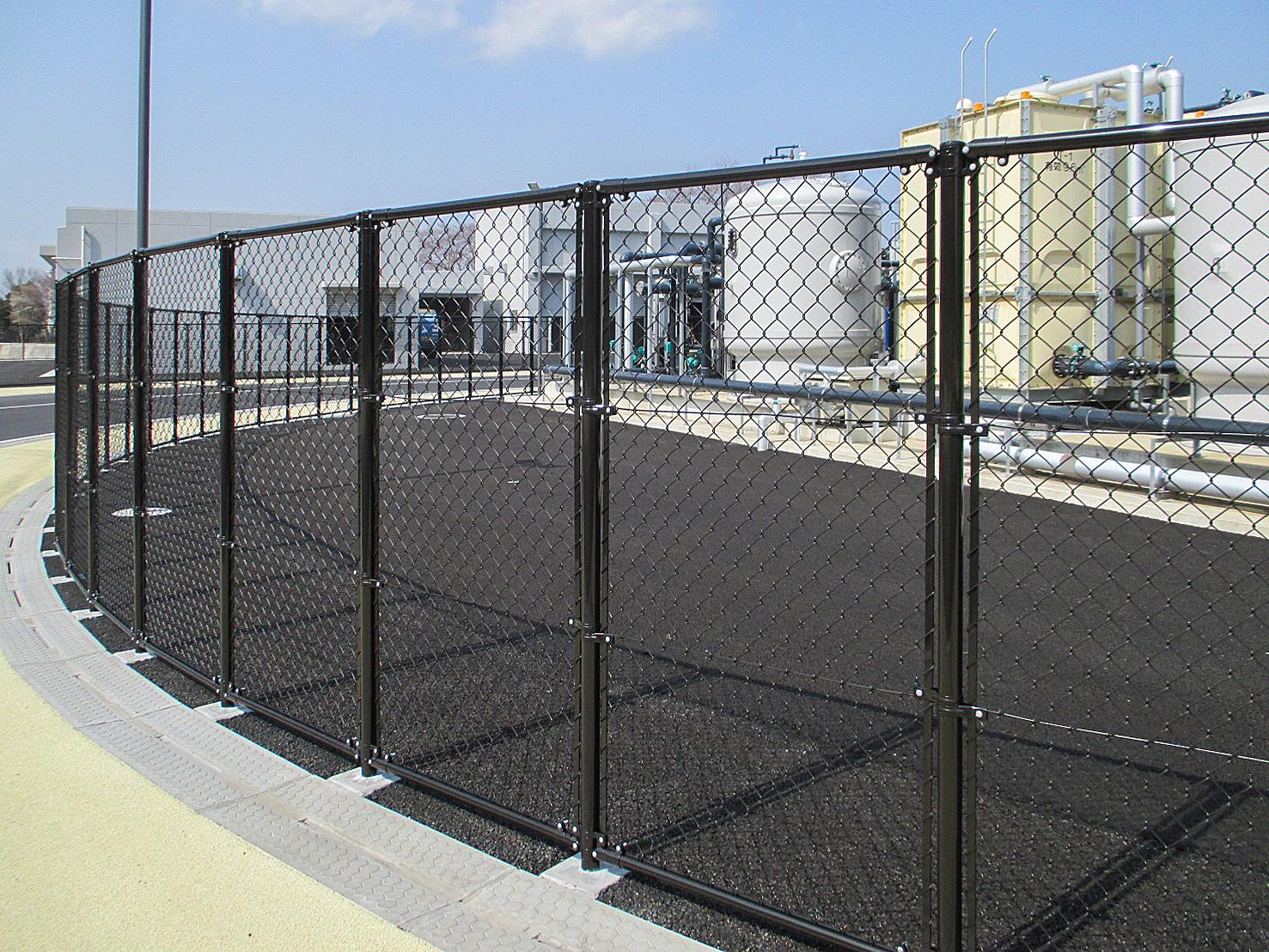 chain-link-fence-industrial-site