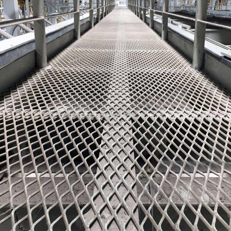 expanded-metal-safety-walkway