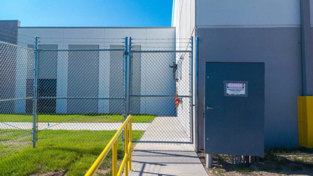 industrial-perimeter-security-fence