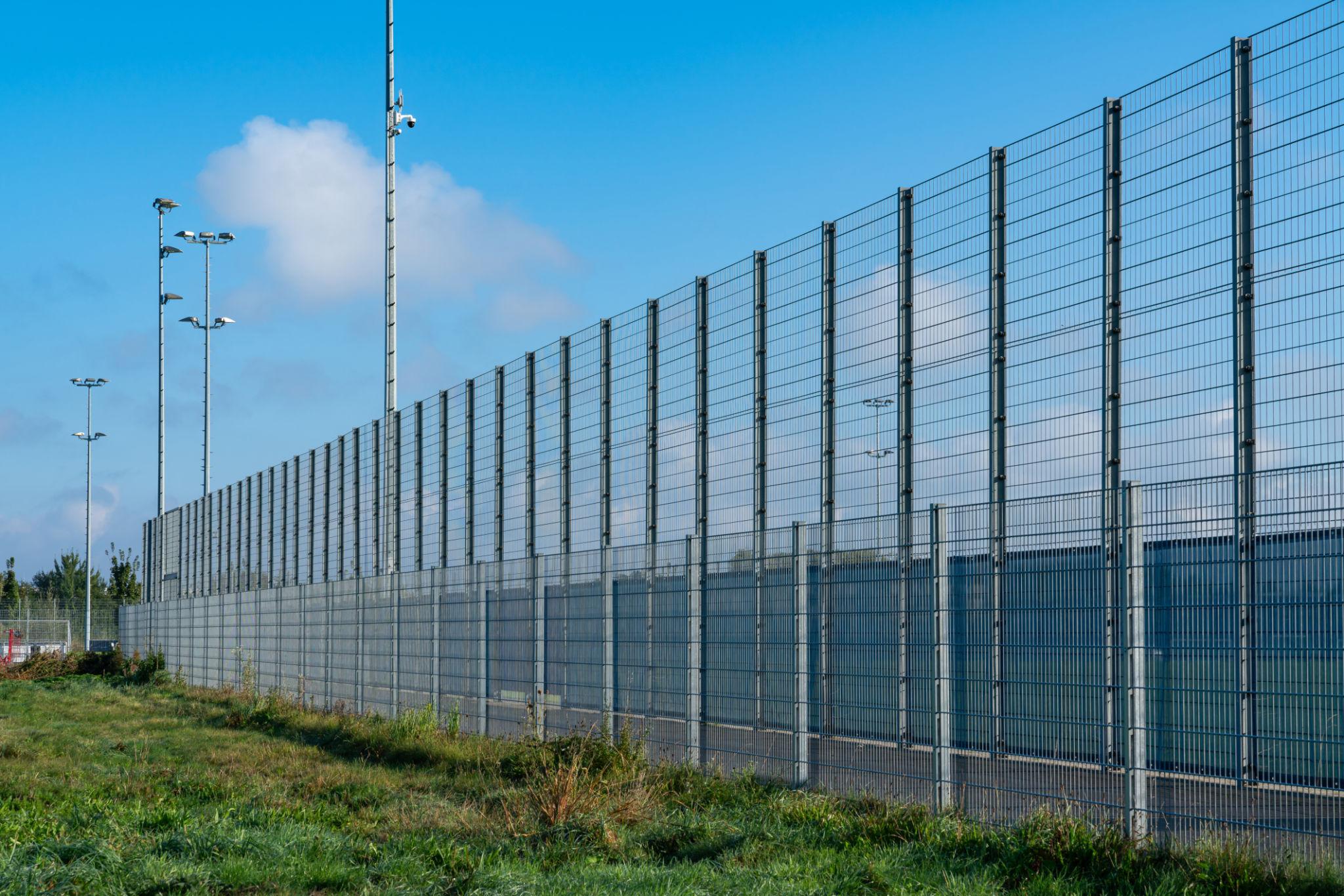 security-fence-height-perimeter-protection