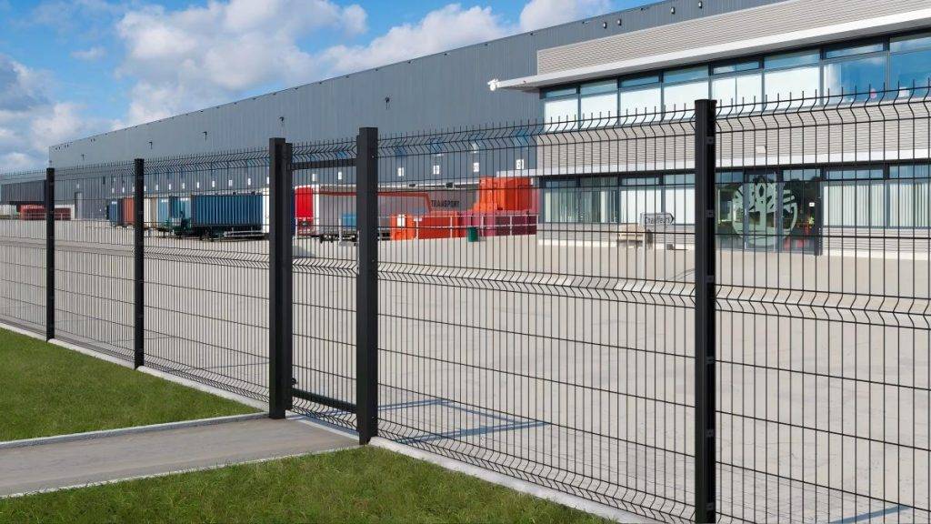 pvc coated curved welded wire fence(1)