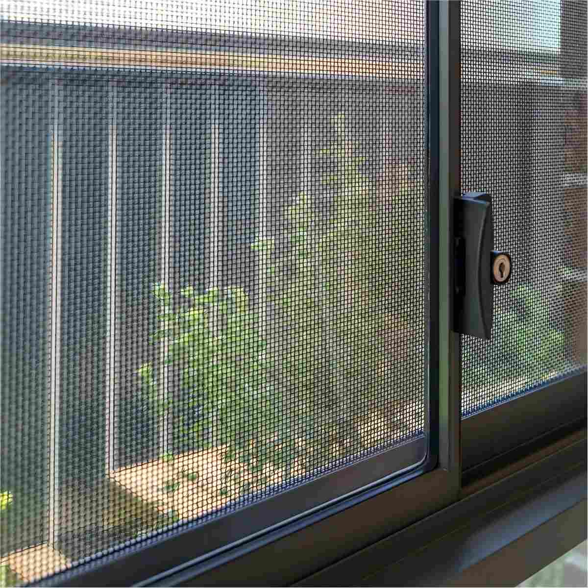 stainless-steel-plain-weave-wire-mesh-for-window-screen(1)