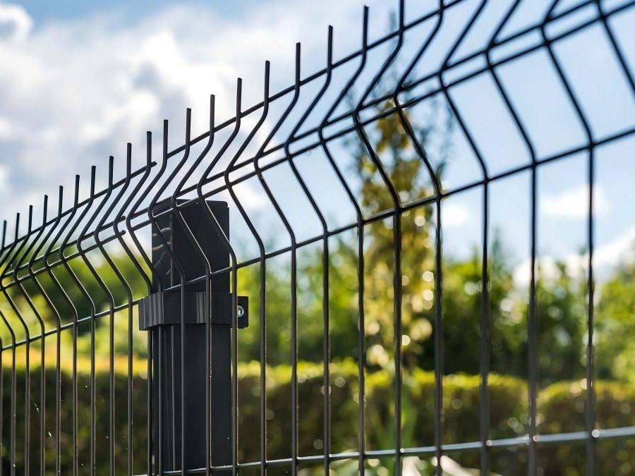 curved WELDED-WIRE-MESH-FENCING-detailed